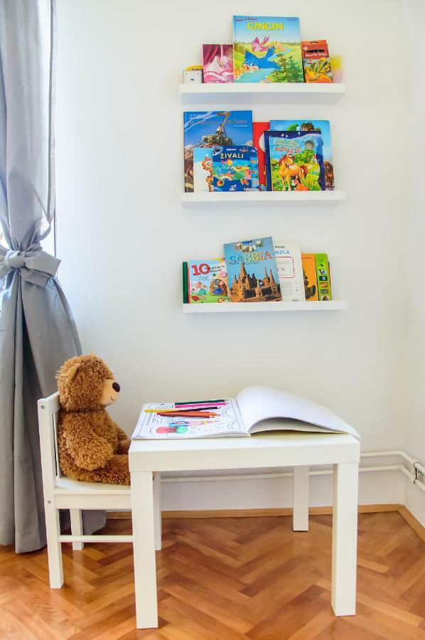 Apartment Family Time Umag Exterior photo